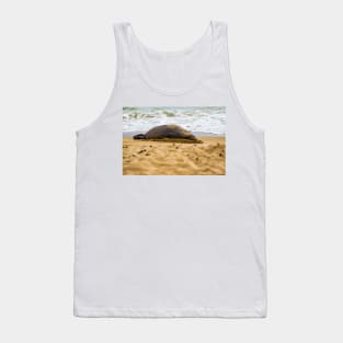 Hawaiian monk seal 2 Tank Top